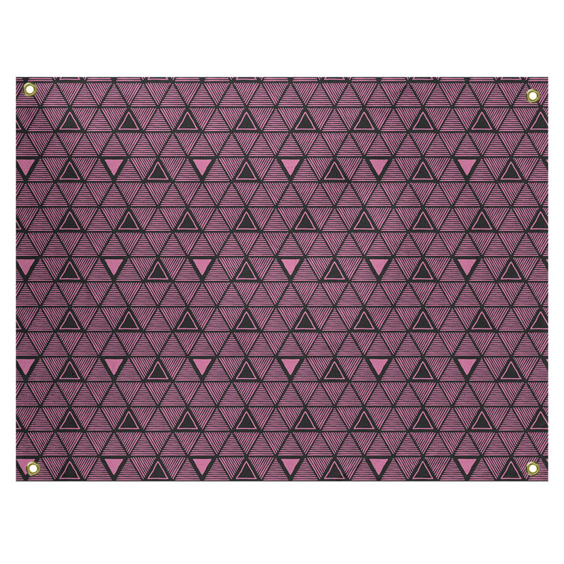 Tapisserie, H 26 po x l 36 po, Rose/noir