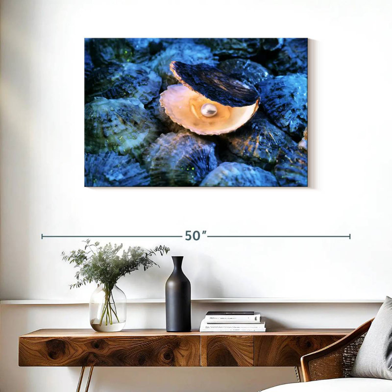 Brampt Natural Pearl Oyster, 24" H x 36" W