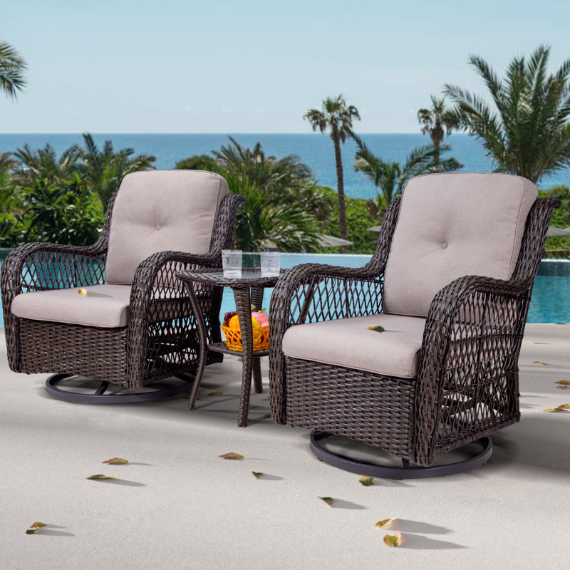 Chaise berçante pivotante avec coussins Shawen, Beige
