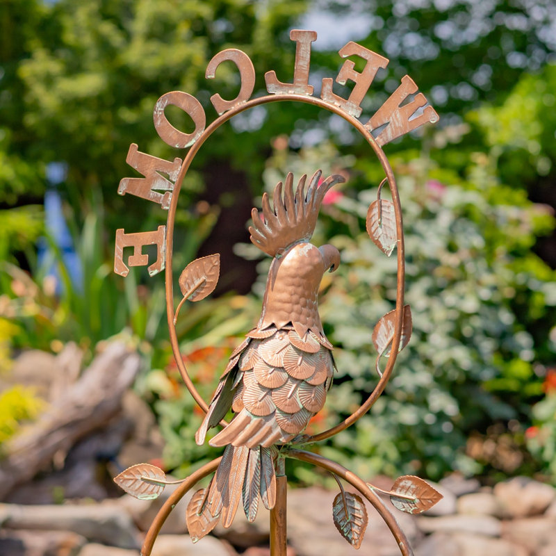 Piquet de jardin «Welcome» en métal avec perroquet cacatoès et clochettes suspendues