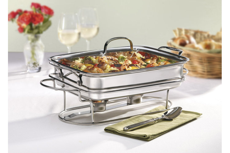 What Is A Chafing Dish?
