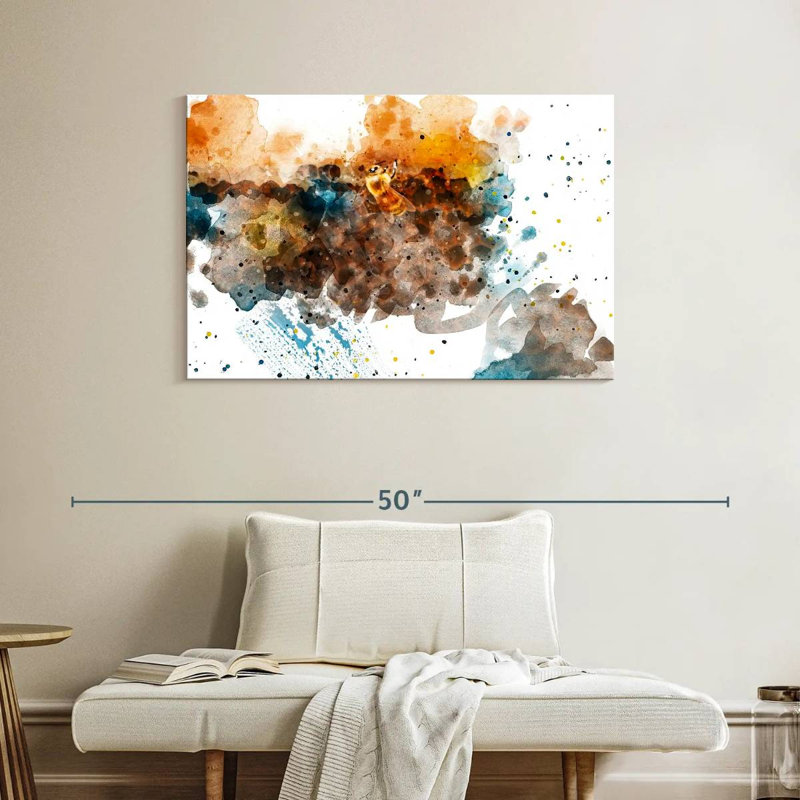 Avery Amber Bee, 26" H x 39" W