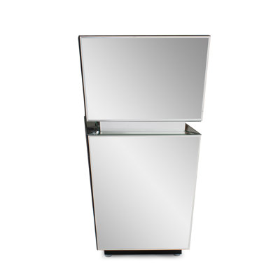 Clear Mirrored Pedestal Short