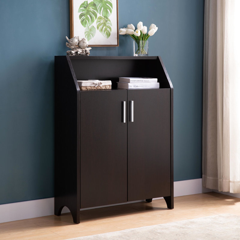 Armoire à chaussures / rangement moderne - poids maximal rouge de 10 lb avec 4 tablettes et finition de 76,8 lb