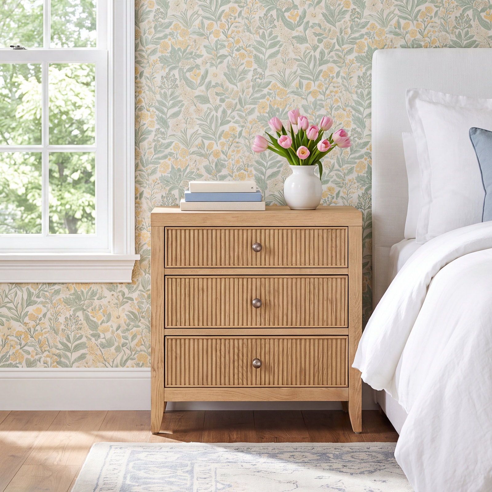 Caterina 3-Drawer Oak Nightstand, Skylark