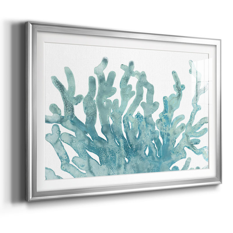 Blue Macro Coral III, impression sur papier encadrée, H 15 po x l 21 po x P 1,5 po, Argent