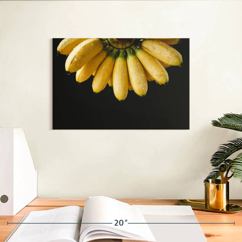 Yarlin Bananas, 8" H x 12" W