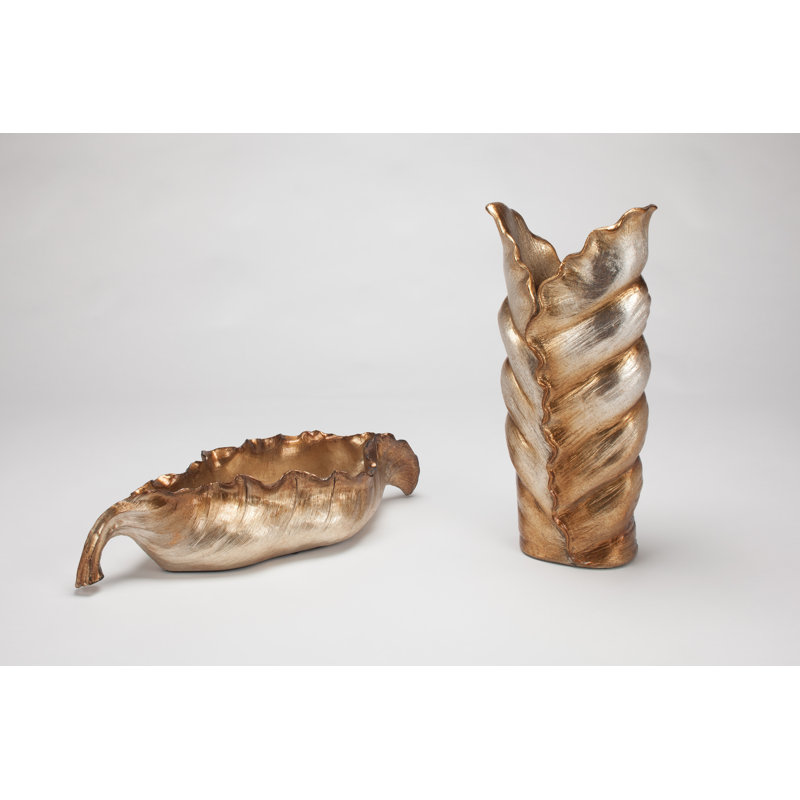 Handcrafted Table Vase 1