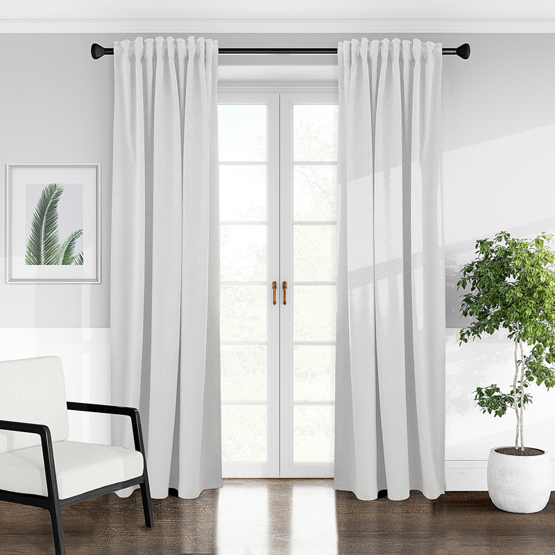 Panneau de rideau simple obscurcissant avec passe-tringle Lateeva, Noir, l 50" x L 84"