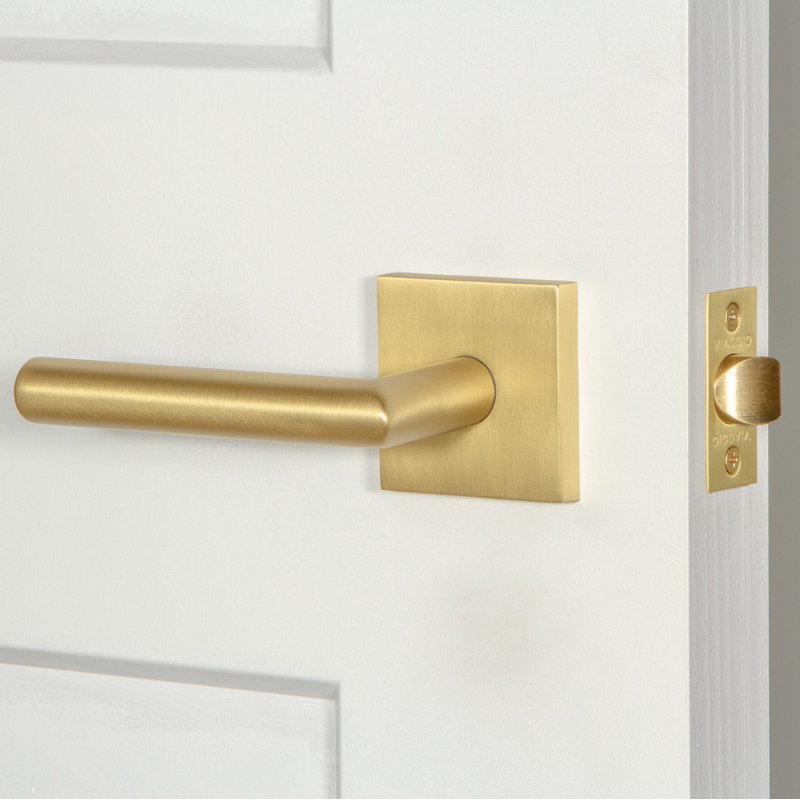 Viaggio Quadrato Rosette Passage (Hall & Closet) with Moderno Lever, Left, 2.375", Satin Brass