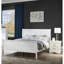 Grand lit noir en bois massif, un trésor pour la chambre à coucher avec des pieds de support de style moderne et élégant-1303199057-1303199062