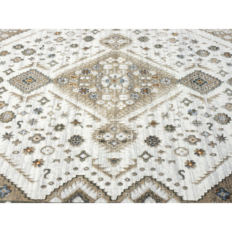 Tapis crème United Weavers Carllene Joy, Rectangle 1 pi 10 po x 3 pi