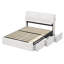 Bed-931954915