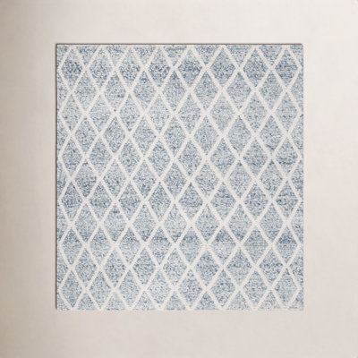 Russo Ivory Blue Hand-Woven Flatweave Rug
