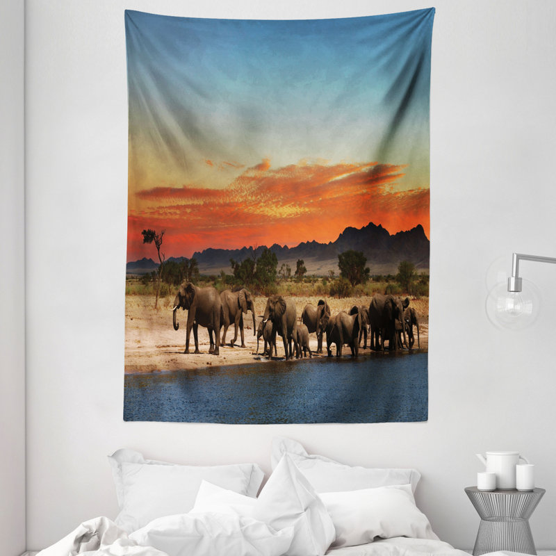 Tapisserie en polyester, H 80 po x l 60 po