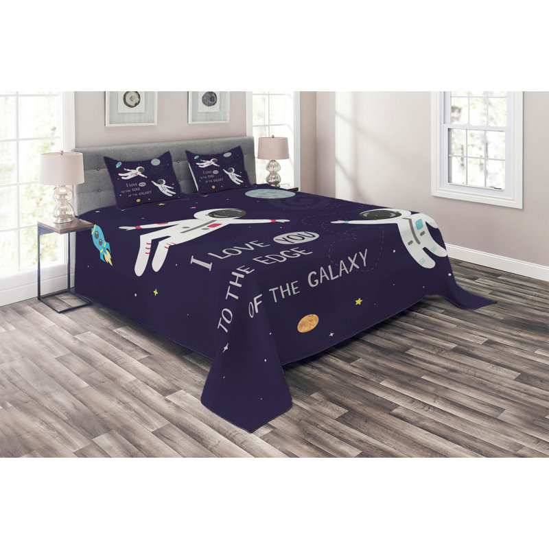 Vibrant Polyester Coverlet, King Bedspread + 2 Shams