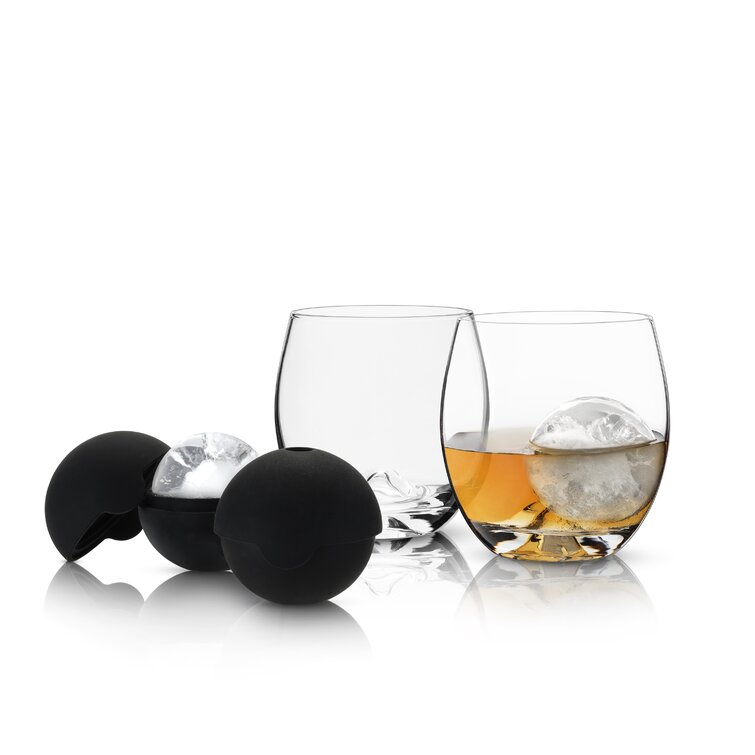 https://assets.wfcdn.com/im/04508529/resize-h755-w755%5Ecompr-r85/4470/44700445/Glacier+Rocks+4-Piece+9+oz.+Crystal+Whiskey+Glass+Set.jpg