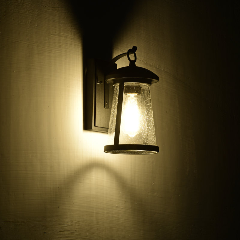 Det Wall Light, 11 H x 5.75" W x 7" D