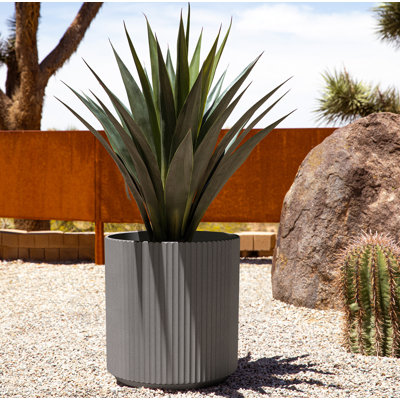 Demi Series 19" Pot Planter