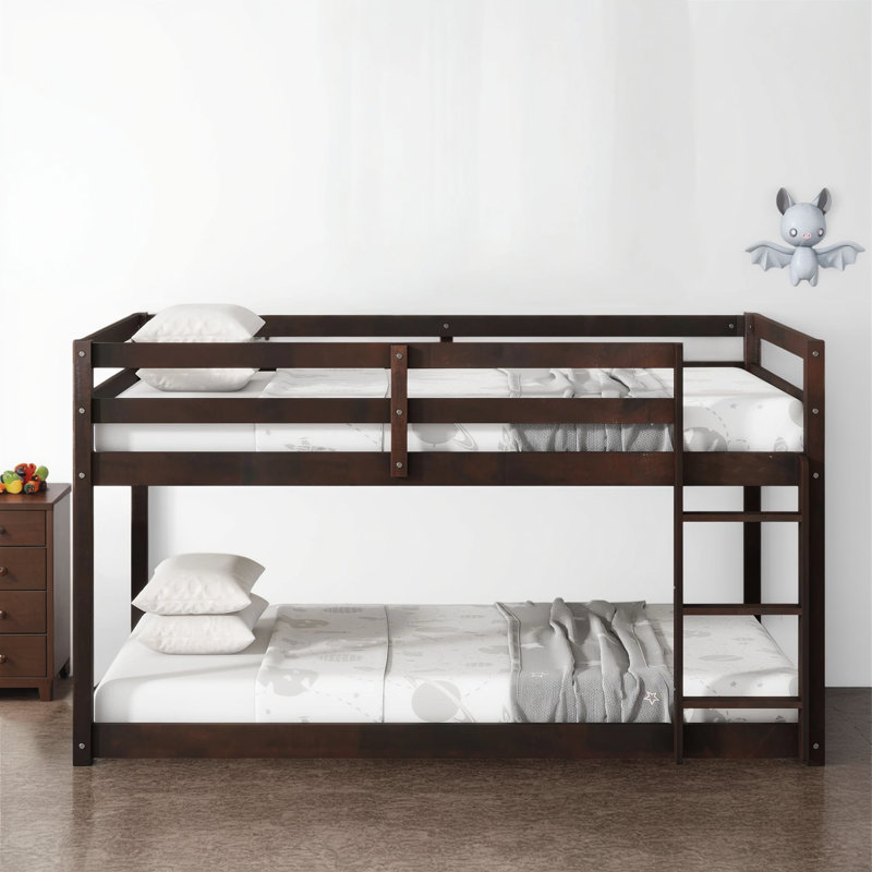 The Bunk Bed Is Made Of Solid Wood And Rubber Wood And Comes With A Ladder. The Bed Board Is Made Of Reinforced Slats, Which Has A Stable Structure And Combines Practicality And Texture.