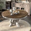 Table ronde rustique 7 pièces élégante pour salle à manger : 6 chaises d'appoint rembourrées en tissu, fini blanc antique, pied central, pieds finement sculptés et placage en bois massif.