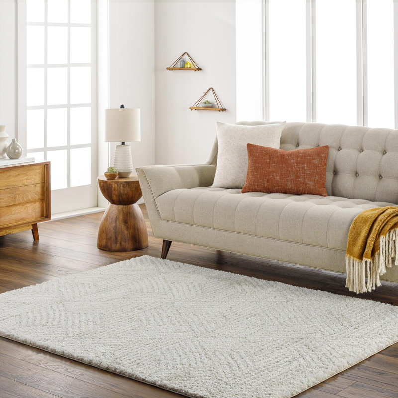 Rehoboth Geometric Machine Woven Polyester Area Rug in Beige/Cream, Rectangle 6'7" x 9'