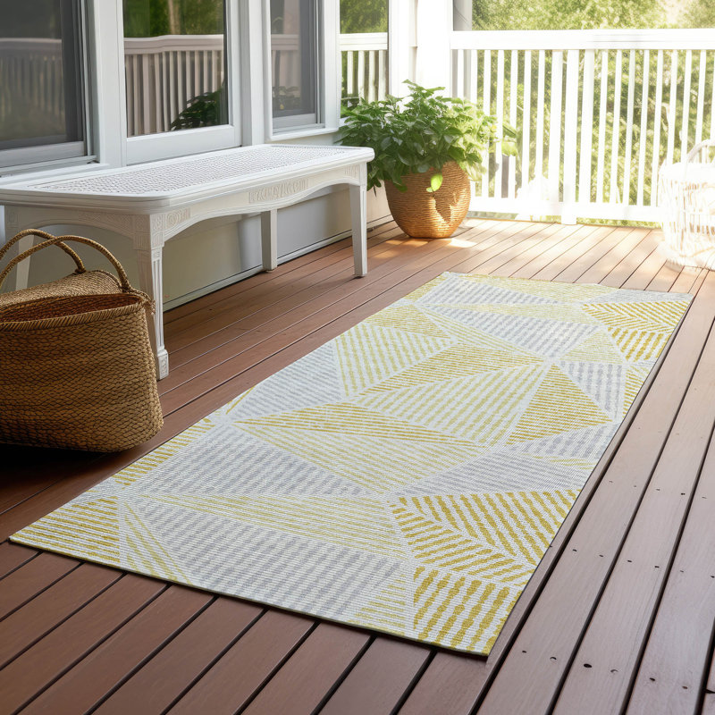 Itzayana Washable Geometric Indoor / Outdoor Rug, Runner 2'3" x 7'6"