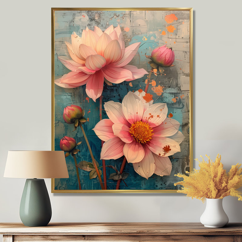 «Dahlia Collage II» - art mural rose, Cadre flottant doré, H 12 po x l 20 po