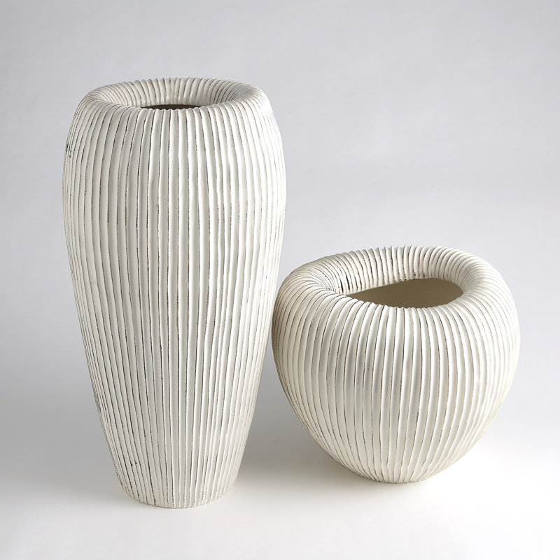 Baleen Vase-Ivory w/Brown Edges