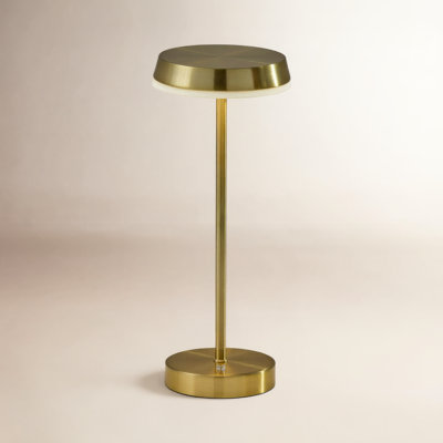 Daebreon Table Lamp