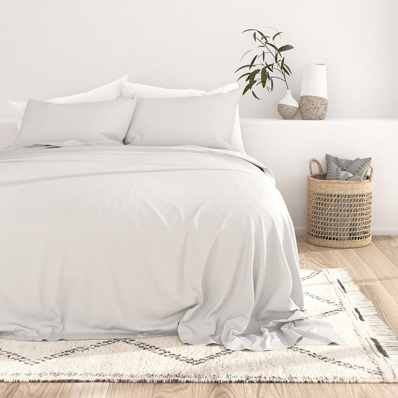 Light Gray Queen Microfiber Heart Print Sheet Set