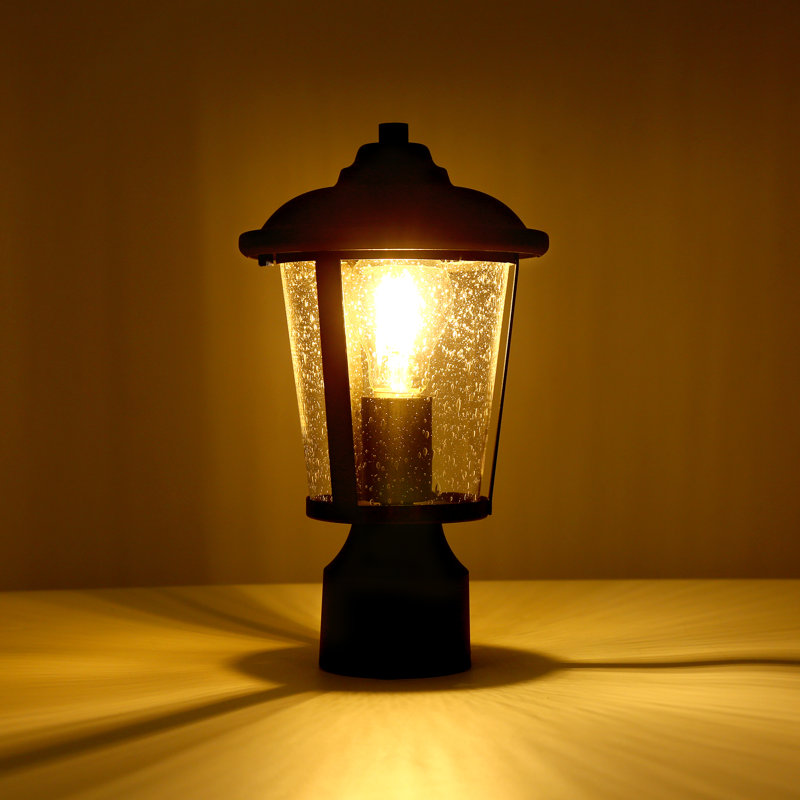 Tête de lanterne moderne câblée en verre câblé noir