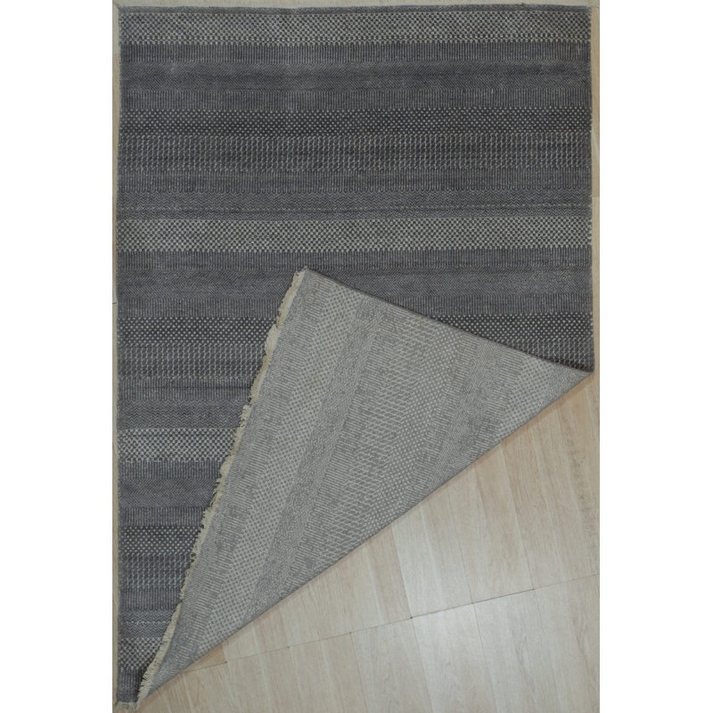 Hand Knotted Wool Area Rug in Gray