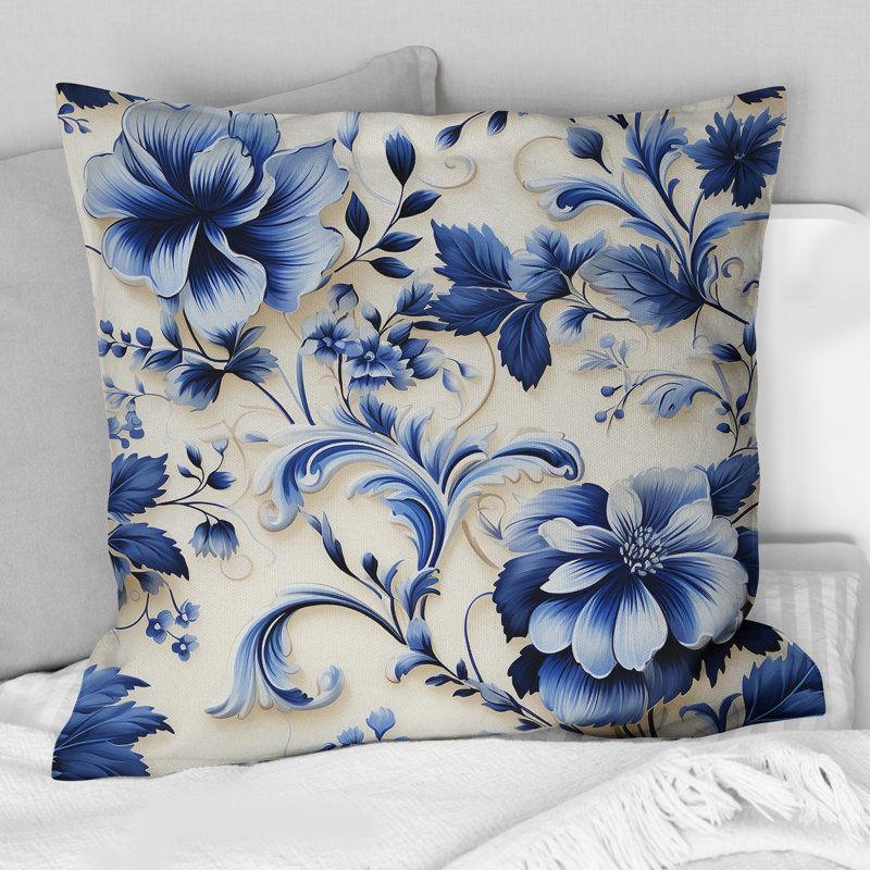 Motif victorien bleu à motif de frises ornementales - imprimé floral, H 18 po x l 18 po