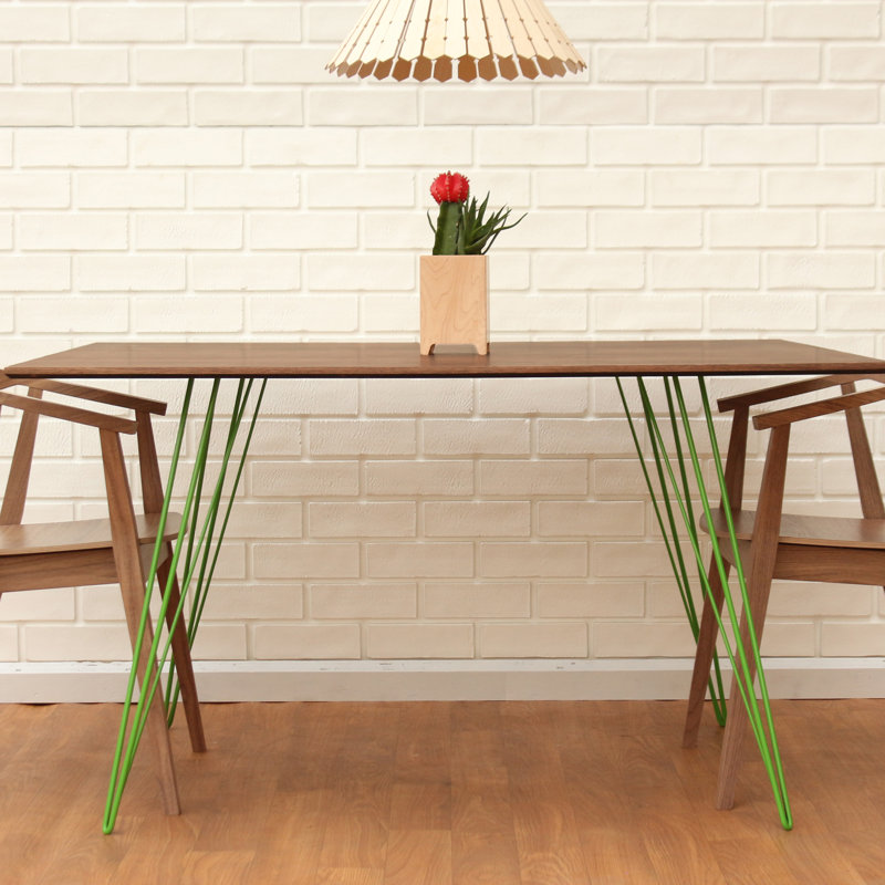 Table de salle à manger Williams, 30' ' H x 54' ' L x 46' ' W, Or cuivré, Noyer