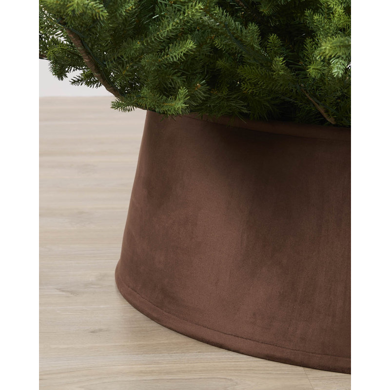 Espresso Velvet Tree Skirt, 70cm