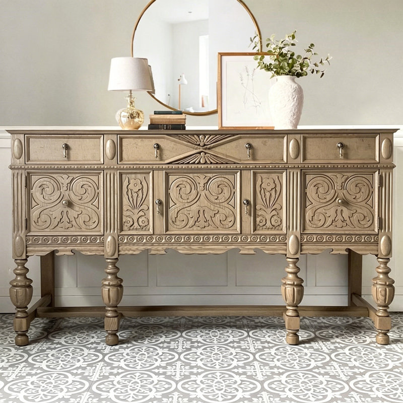 Commode de style français rétro sculptée