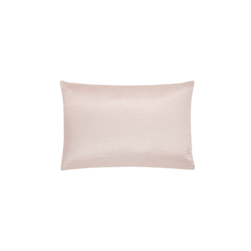 Rattan Silk Geometric, Standard