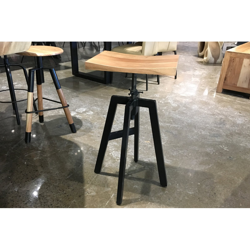 Tabouret de bar pivotant à hauteur ajustable Navarrete