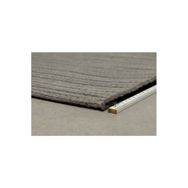 Waves Wool Striped Area Rug, Rectangle 5'7" x 7'10"