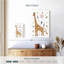 Adorable girafe scandinave sur toile-1064630669