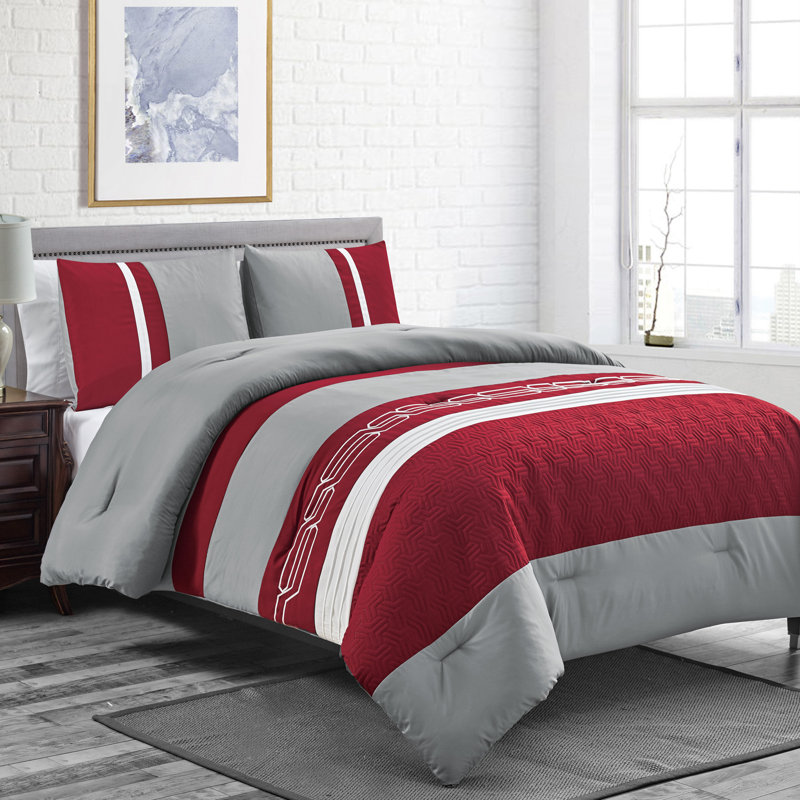 Comforter, Twin Comforter + 1 Standard Sham, Burgundy