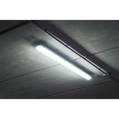 Sylvania ToLEDo Superia T8 UNI LED Tube Light G13 2400 Lumens Daylight 6500K
