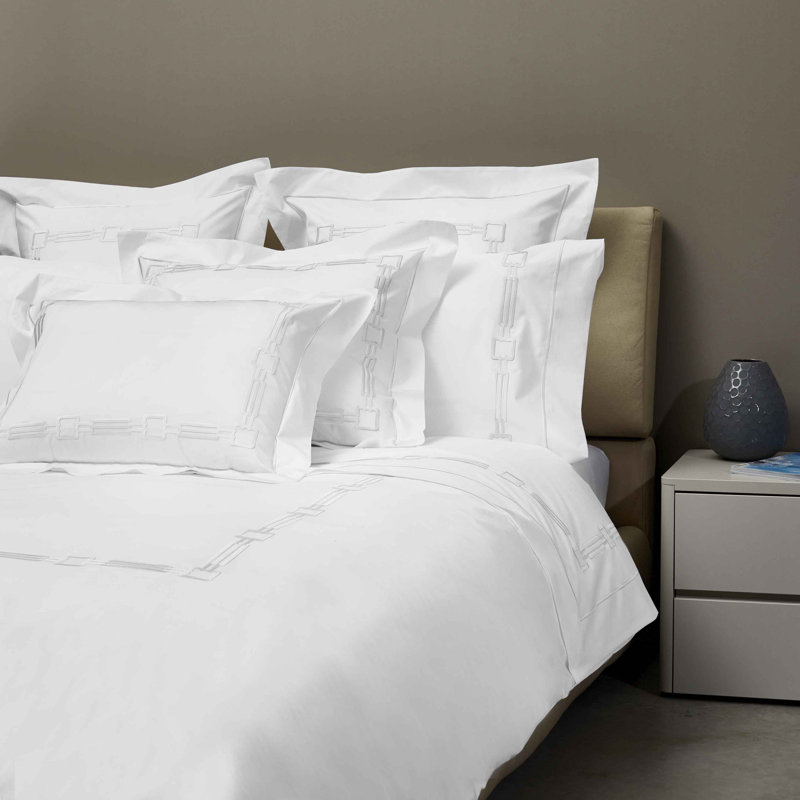Retro Sham, Standard Sham, White