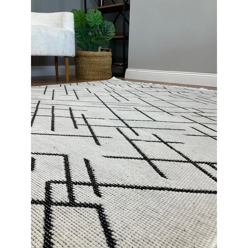 Aundrey Solid Colour Chenille Area Rug, Rectangle 15' x 10'