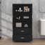 Maximisez l'espace de la salle de bain avec cette grande armoire de rangement, ses tablettes réglables, ses deux portes et ses tiroirs-37894556