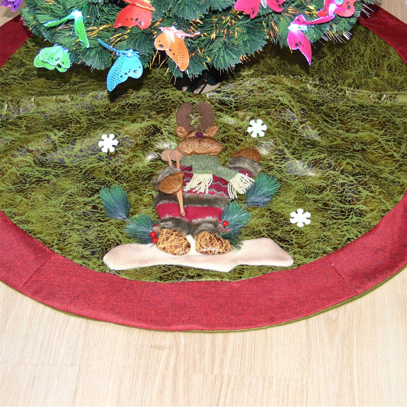 15671-CHRISTMAS-TREE-SKIRT