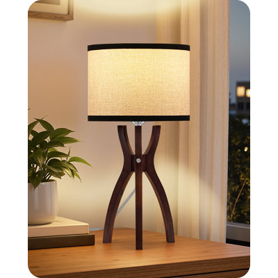 Solid Tripod Dimmable Table Lamp