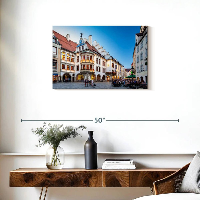 Nicci Hofbrauhaus Am Platzl, H 20 po x l 30 po
