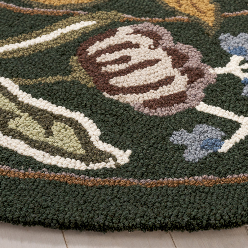 Loundin Hand Tufted Wool Floral Rug, Round 5'6"